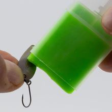 Lade das Bild in den Galerie-Viewer, Baitgloss